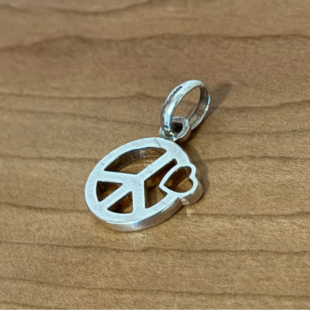 Links of London 925 Peace + Heart Charm